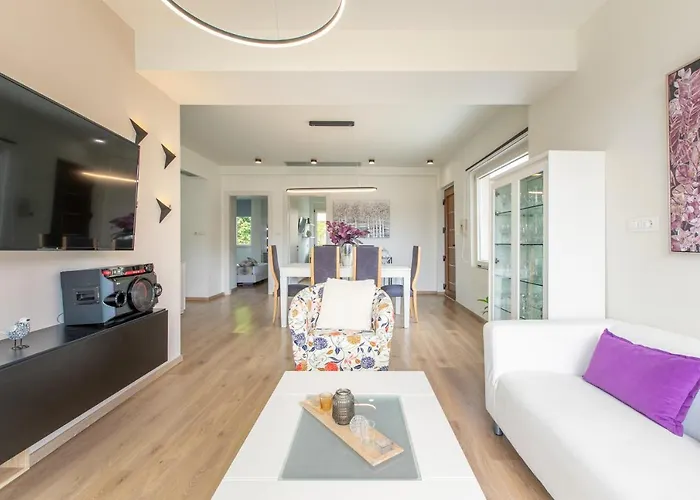 Gk Halepa Luxury Apartment *